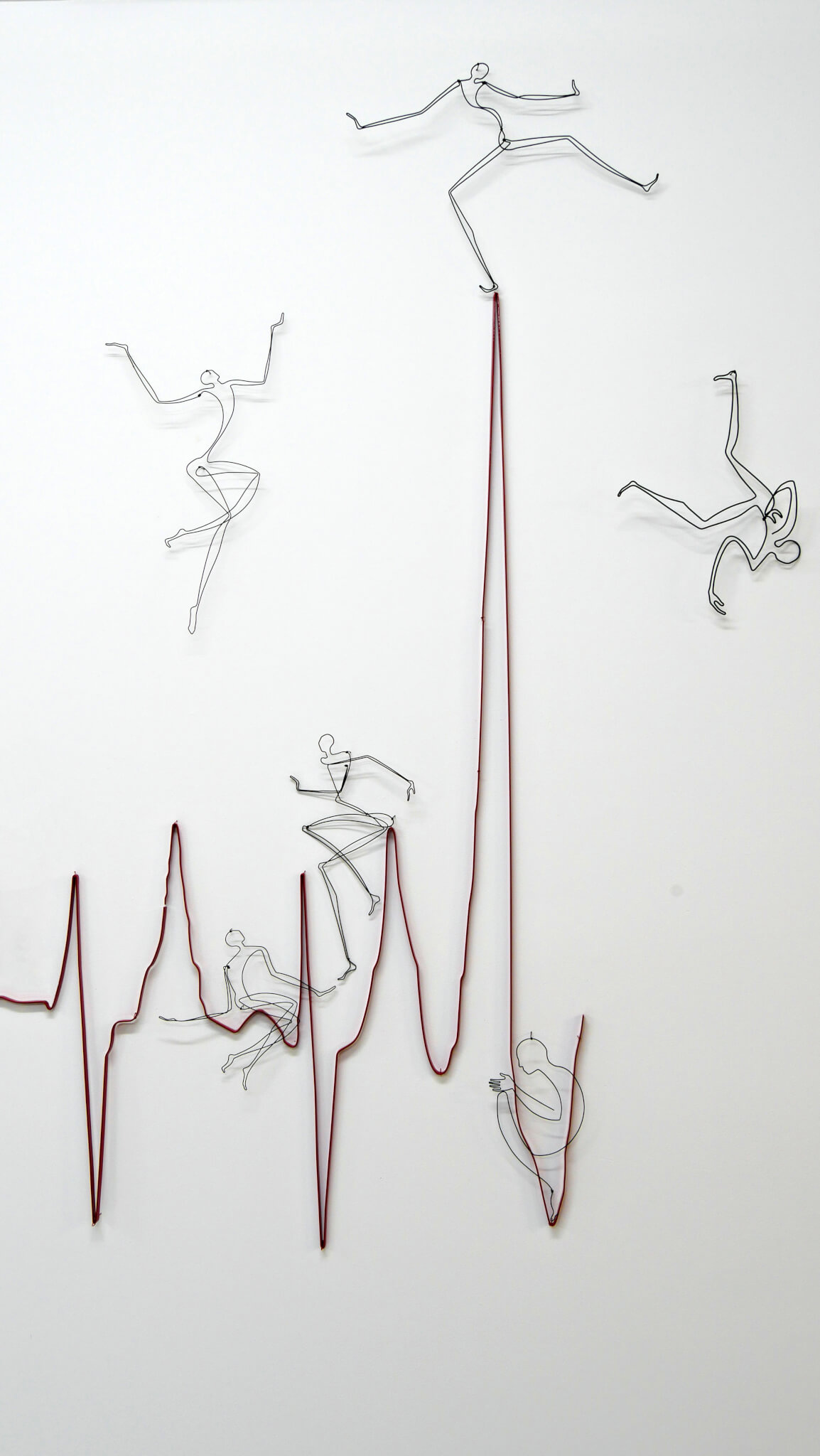 Pamela Merory Dernham sculpture, "Heart, Attack." closeup 2